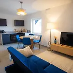 Signature Sauerland מלון דירות 3*